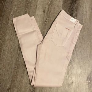 NWOT tan/beige Hudson jeans. Size 28